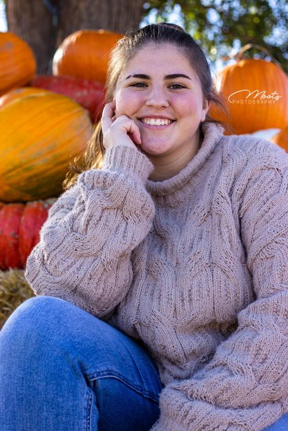 Annika, Pumpkin Patch, Sweater Weather, Model